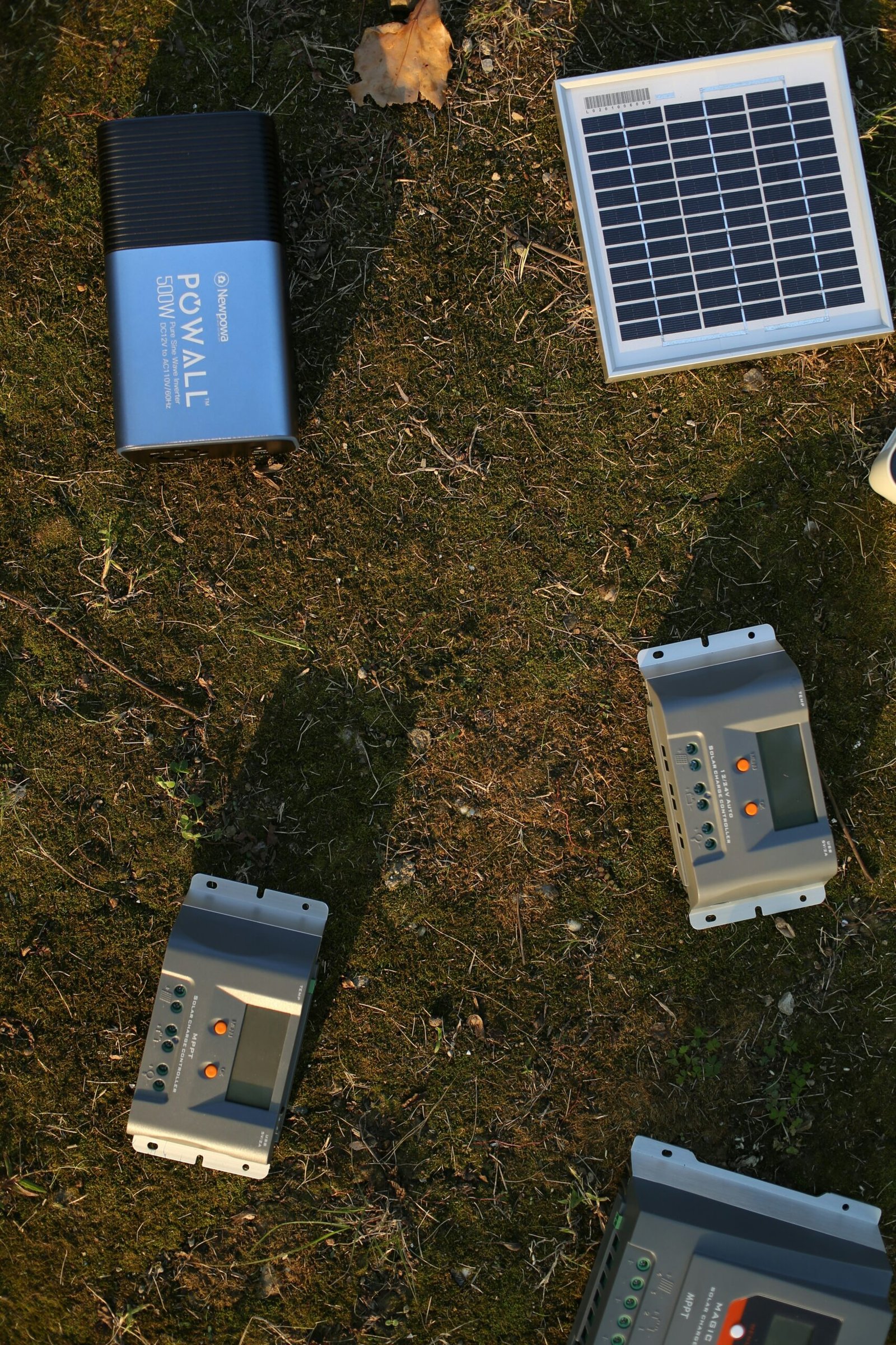 Complete Off-Grid Solar System:
